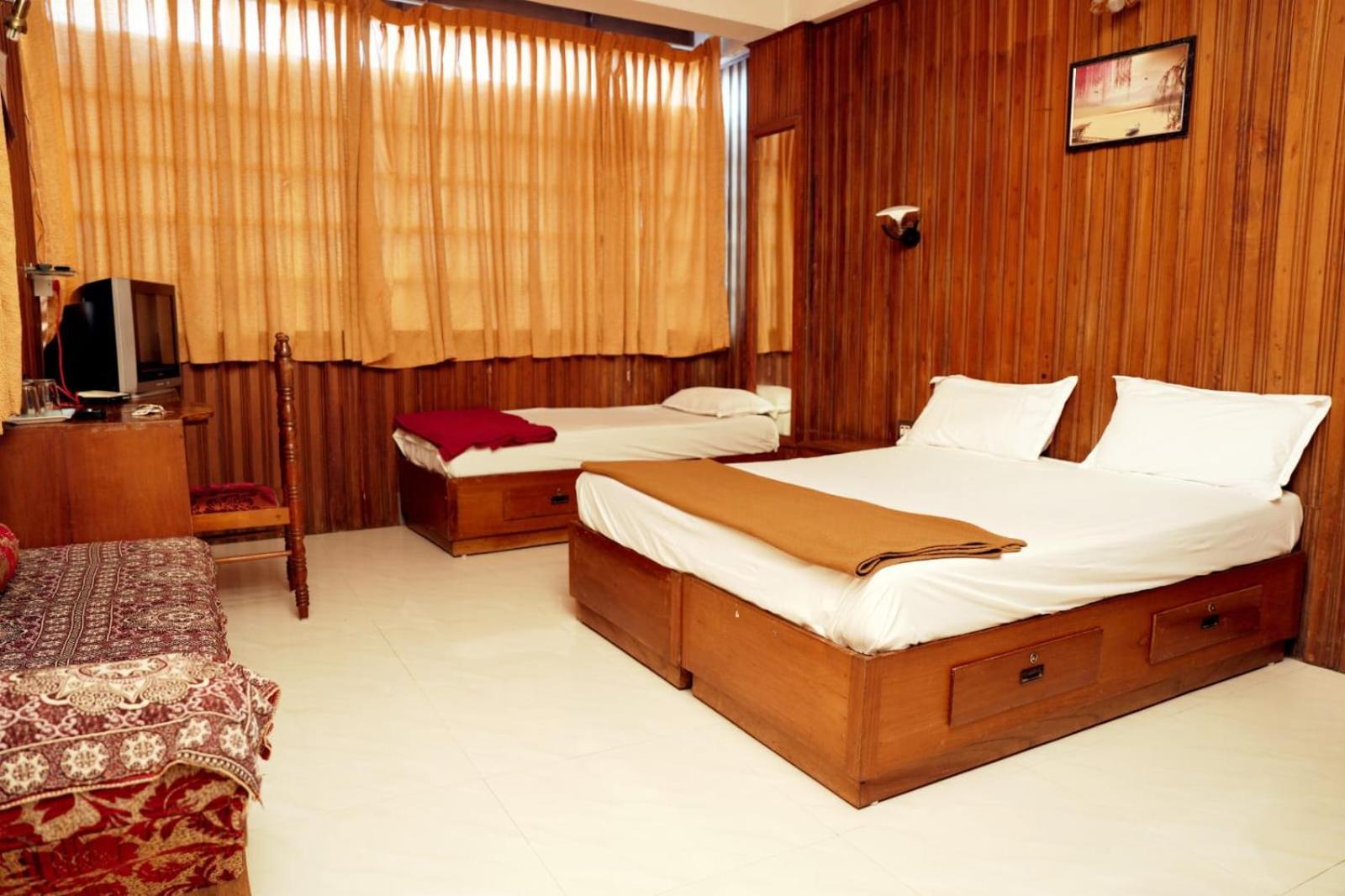 Hotel Dolphin Residency Thekkady Zewnętrze zdjęcie