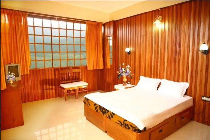 Hotel Dolphin Residency Thekkady Zewnętrze zdjęcie